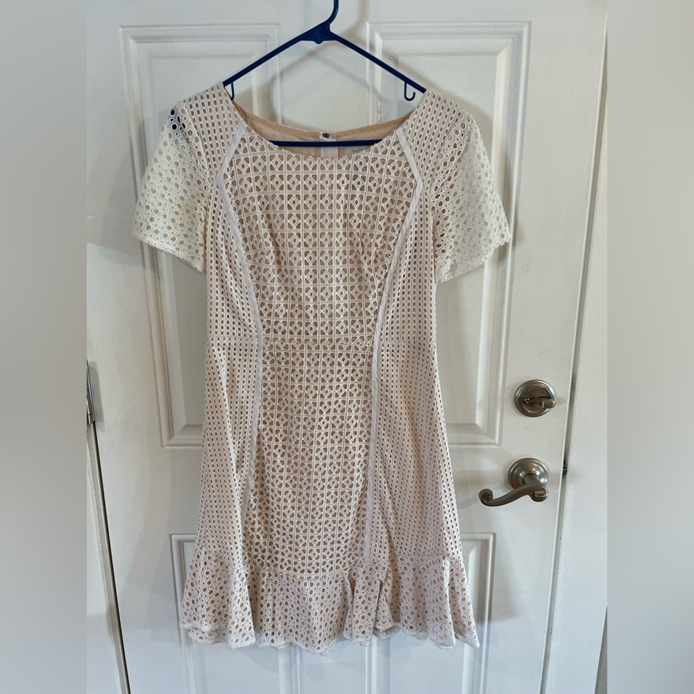 Women’s HD in Paris eyelet dress size 4